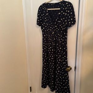 Madewell Daylily Midi Dress in Daisy Dots, Size 10, Navy daisy print